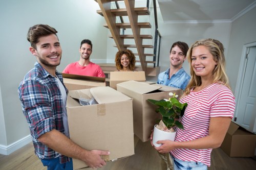 Moving van service for homes in Wimbledon
