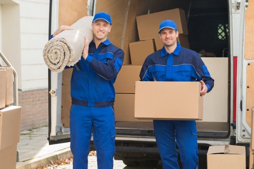 Man With Van Wimbledon helping with a local move